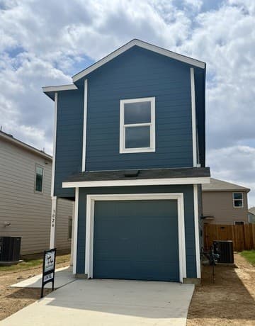 4-bedroom rental at 3024 Carnelian in San Antonio TX