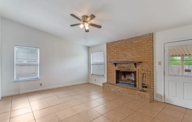 3-bedroom rental at 5326 Rambowllette in San Antonio, TX — photo 3