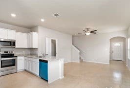 3-bedroom rental at 9426 Apple Ridge Ln Unit 303 in San Antonio TX