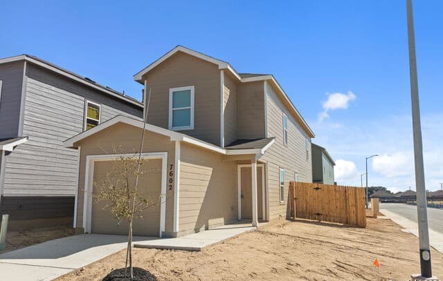 3-bedroom rental at 7602 Chancery Gate in San Antonio TX