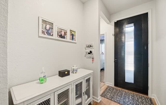 4-bedroom rental at 1512 Arcadian Lily in San Antonio, TX — photo 4