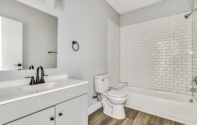 2-bedroom rental at 1805 Texas in San Antonio, TX — photo 5