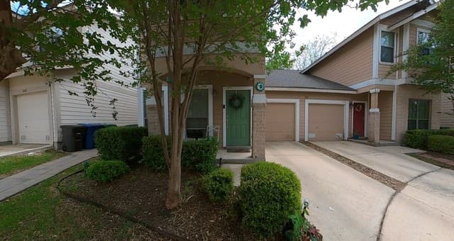3-bedroom rental at 6102 S Jolie in San Antonio TX