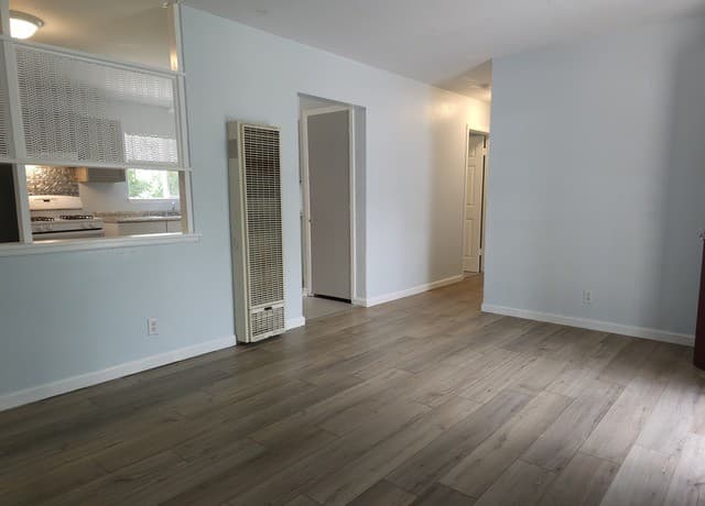 3-bedroom rental at 5619 Stonybrook Dr in San Antonio, TX — photo 3
