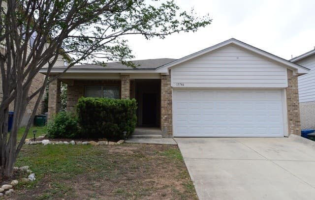 3-bedroom rental at 15746 Cotton Tail in San Antonio TX