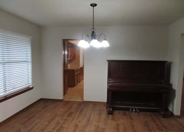 3-bedroom rental at 9207 Lasater St. in San Antonio, TX — photo 3