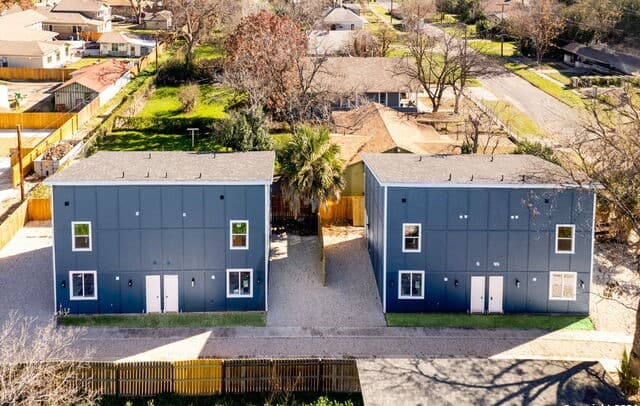 2-bedroom rental at 1005 Essex Unit 202 in San Antonio TX