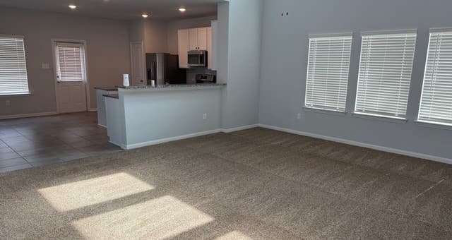 4-bedroom rental at 9243 Grand Western in Converse, TX — photo 4
