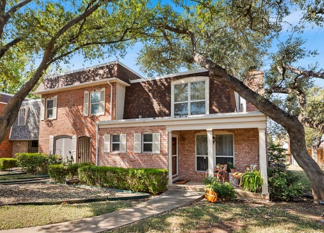 2-bedroom rental at 619 Strings Unit 619 in San Antonio TX