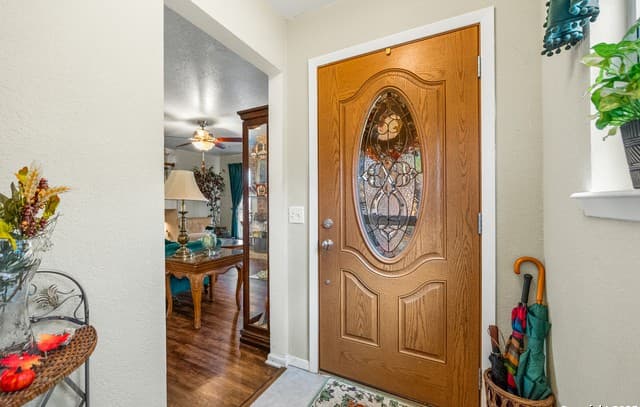 2-bedroom rental at 619 Strings Unit 619 in San Antonio, TX — photo 4