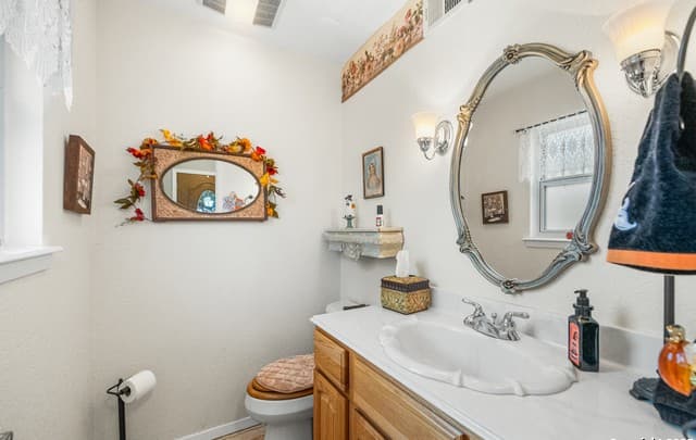 2-bedroom rental at 619 Strings Unit 619 in San Antonio, TX — photo 5