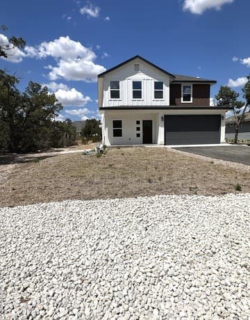 4-bedroom rental at 1187 Bob White in Spring Branch TX