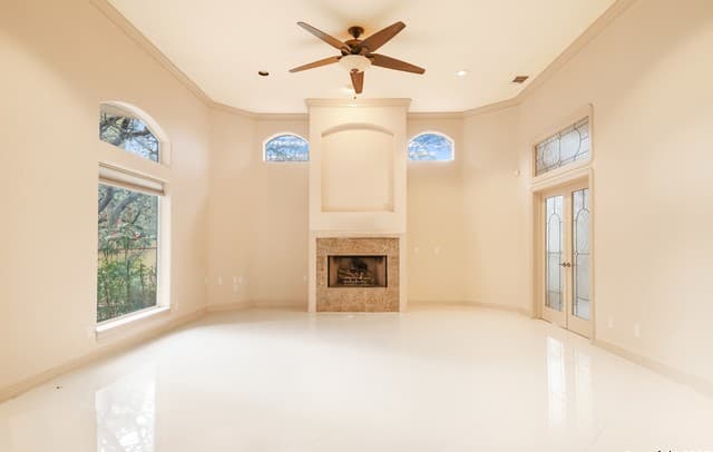 3-bedroom rental at 18722 Calle Cierra in San Antonio, TX — photo 4
