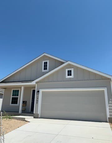 3-bedroom rental at 1307 Robbins Point in San Antonio TX