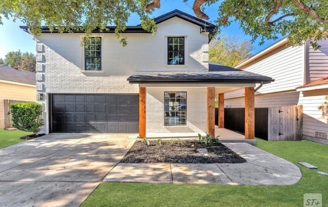 4-bedroom rental at 671 Lynx Mountain in San Antonio TX