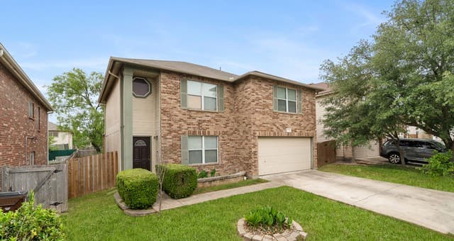 4-bedroom rental at 10842 Bentsen Palm in San Antonio TX