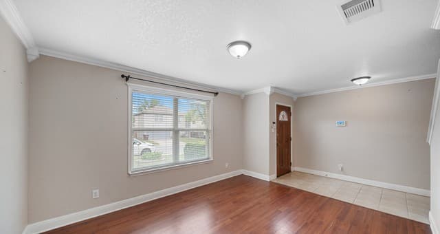4-bedroom rental at 10842 Bentsen Palm in San Antonio, TX — photo 3