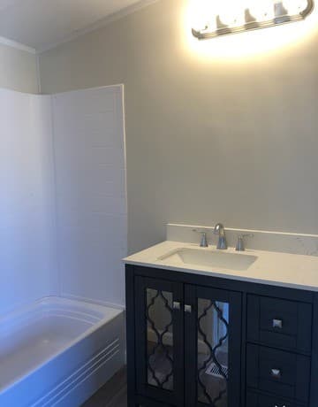 3-bedroom rental at 1914 14th St Unit 14 in Hondo, TX — photo 5
