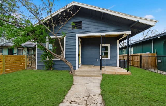 3-bedroom rental at 1225 Burnet Unit 101 in San Antonio TX