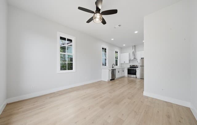 3-bedroom rental at 1225 Burnet Unit 101 in San Antonio, TX — photo 4