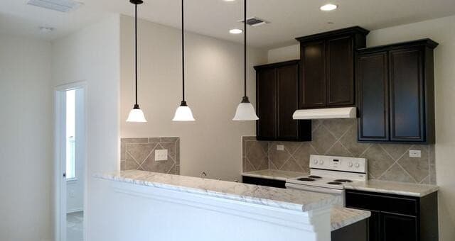3-bedroom rental at 513 Dusty Emerald in Universal City, TX — photo 4