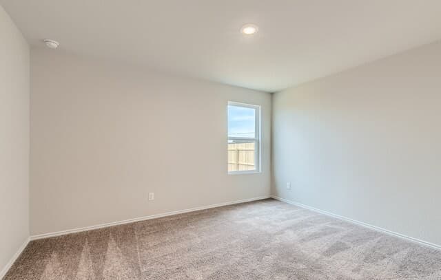 4-bedroom rental at 8526 Buntings PL in San Antonio, TX — photo 5