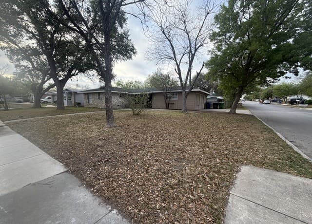 3-bedroom rental at 7918 Paint in San Antonio TX