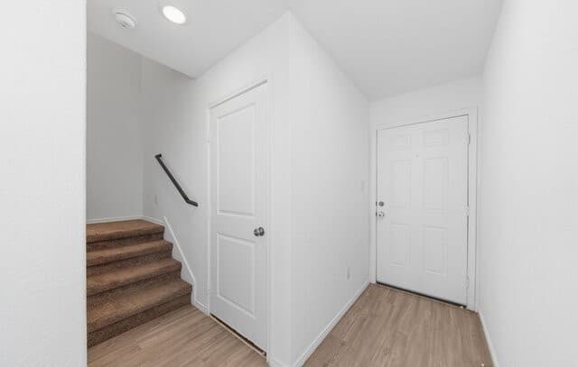 4-bedroom rental at 4284 Thalweg Way in San Antonio, TX — photo 4