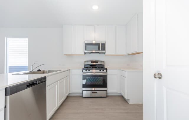 4-bedroom rental at 2922 Carnelian in San Antonio, TX — photo 4