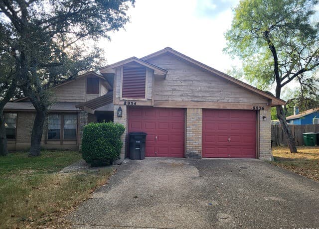 2-bedroom rental at 8936 Golden Brook in San Antonio TX