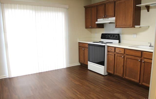 3-bedroom rental at 1319 Carmel Oaks in San Antonio, TX — photo 5