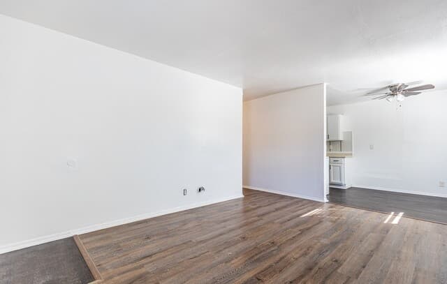 2-bedroom rental at 7115 Glen Terrace Unit 3 in San Antonio, TX — photo 5
