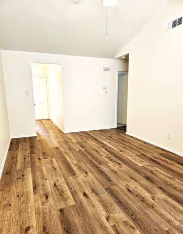 3-bedroom rental at 9514 Quicksilver in San Antonio, TX — photo 5