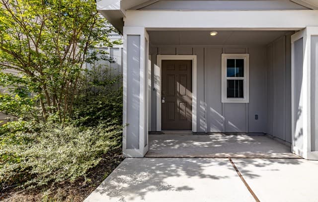 3-bedroom rental at 13736 Grapeland Gap in San Antonio, TX — photo 4