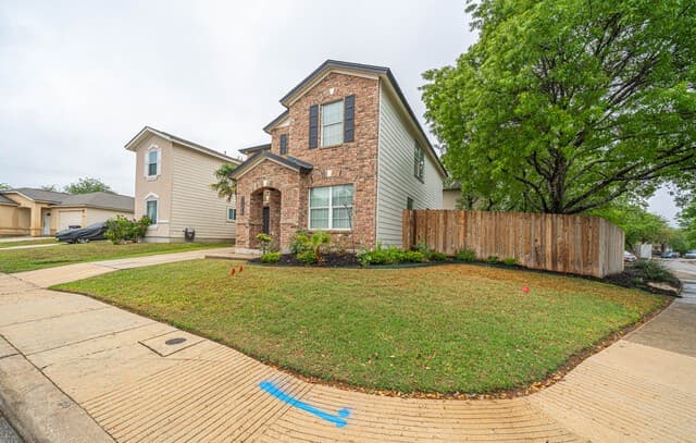 3-bedroom rental at 11215 Archers Bay in San Antonio, TX — photo 3