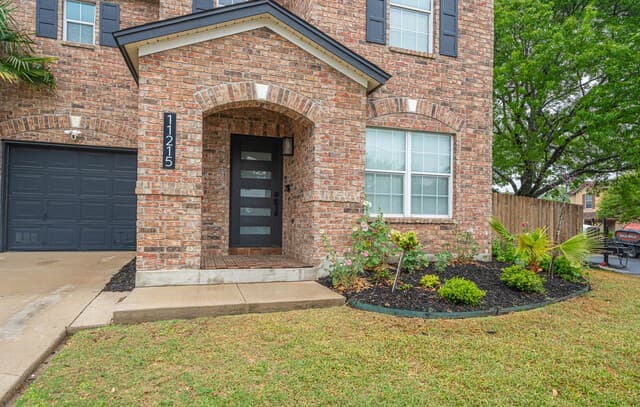 3-bedroom rental at 11215 Archers Bay in San Antonio, TX — photo 4