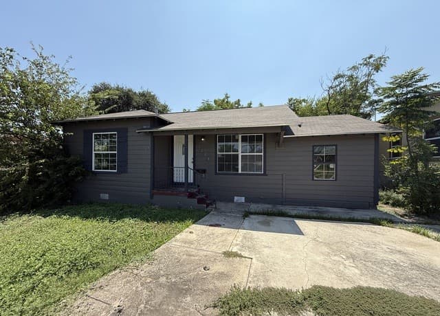 3-bedroom rental at 2234 Hays in San Antonio TX