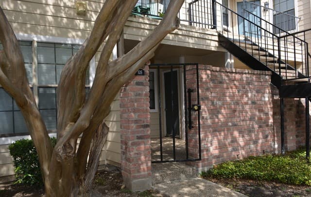 1-bedroom rental at 11610 Vance Jackson Unit 105 in San Antonio TX