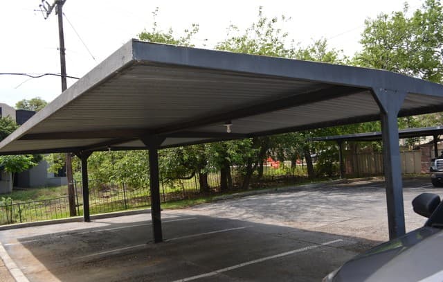 1-bedroom rental at 11610 Vance Jackson Unit 105 in San Antonio, TX — photo 4