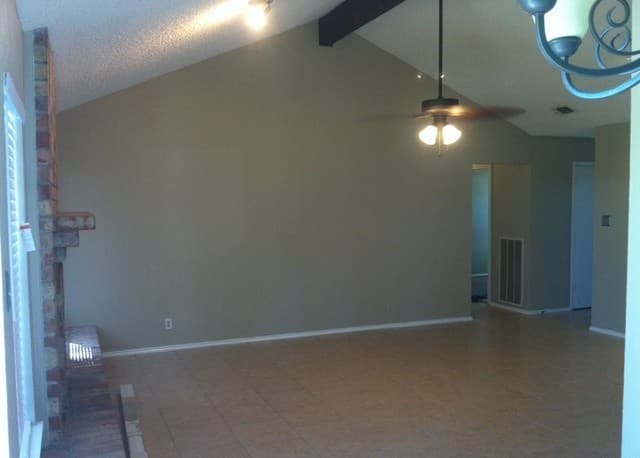 3-bedroom rental at 7926 Rugged Ridge in San Antonio, TX — photo 5