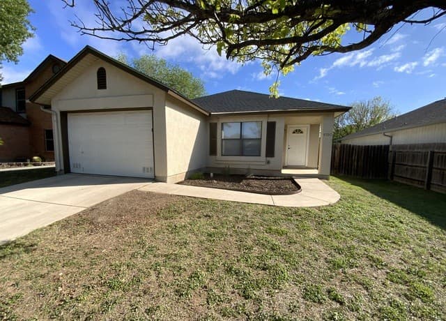 3-bedroom rental at 9707 Astin Pl in San Antonio TX