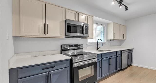 3-bedroom rental at 258 Antrim Dr in San Antonio, TX — photo 4