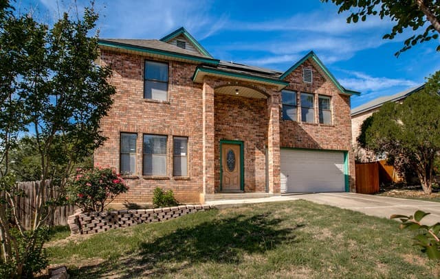 4-bedroom rental at 7851 Farlin Park in San Antonio TX