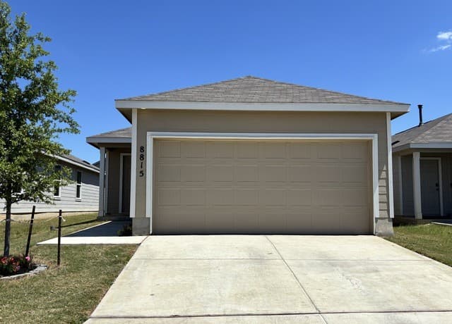 3-bedroom rental at 8815 Astral Pl in San Antonio TX