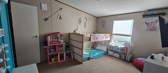 4-bedroom rental at 275 West in Pleasanton, TX — photo 4