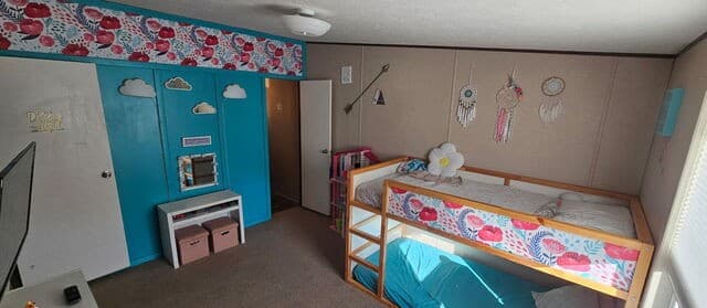 4-bedroom rental at 275 West in Pleasanton, TX — photo 5