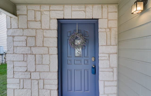 3-bedroom rental at 8002 Willow Country in San Antonio, TX — photo 4