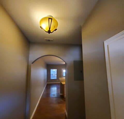 3-bedroom rental at 7811 Kingsbury Way Unit 2 in San Antonio, TX — photo 2