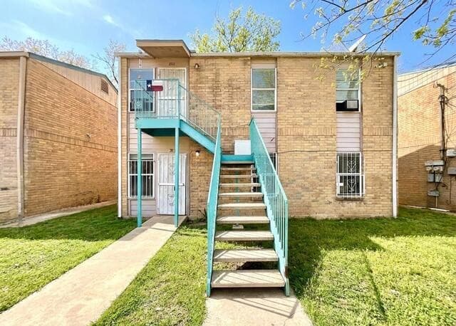 2-bedroom rental at 518 Briggs St Unit 401 in San Antonio TX