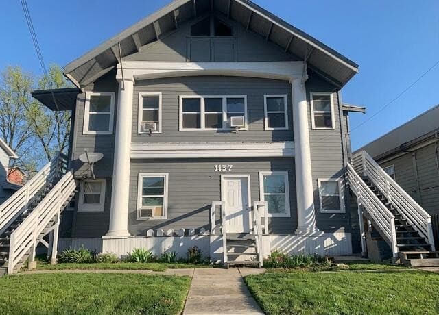 1-bedroom rental at 1137 W Ashby Pl Unit 6 in San Antonio TX